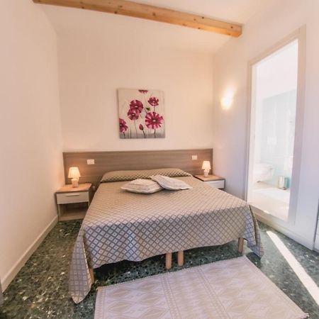 B&B Da Nicoletta Сан-Панталео Экстерьер фото